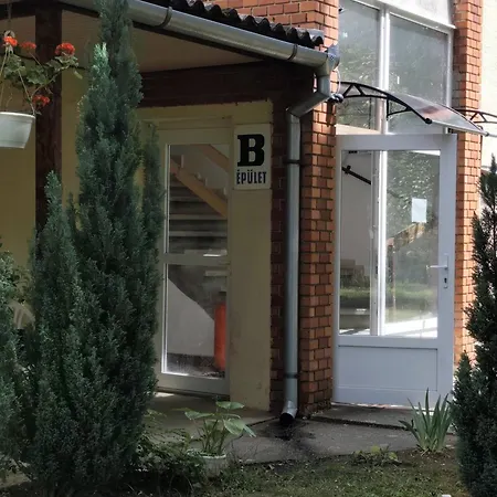 B23 *
